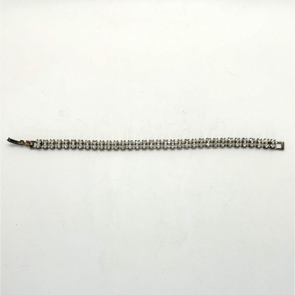 Vintage 2 Strand Rhinestone Bracelet With Fold Over Clasp - Picture 4 of 12